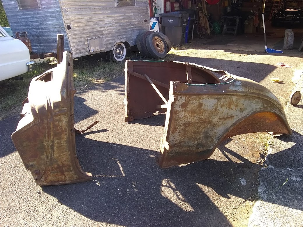 0 1933 FORD x body & cowl 01.jpg