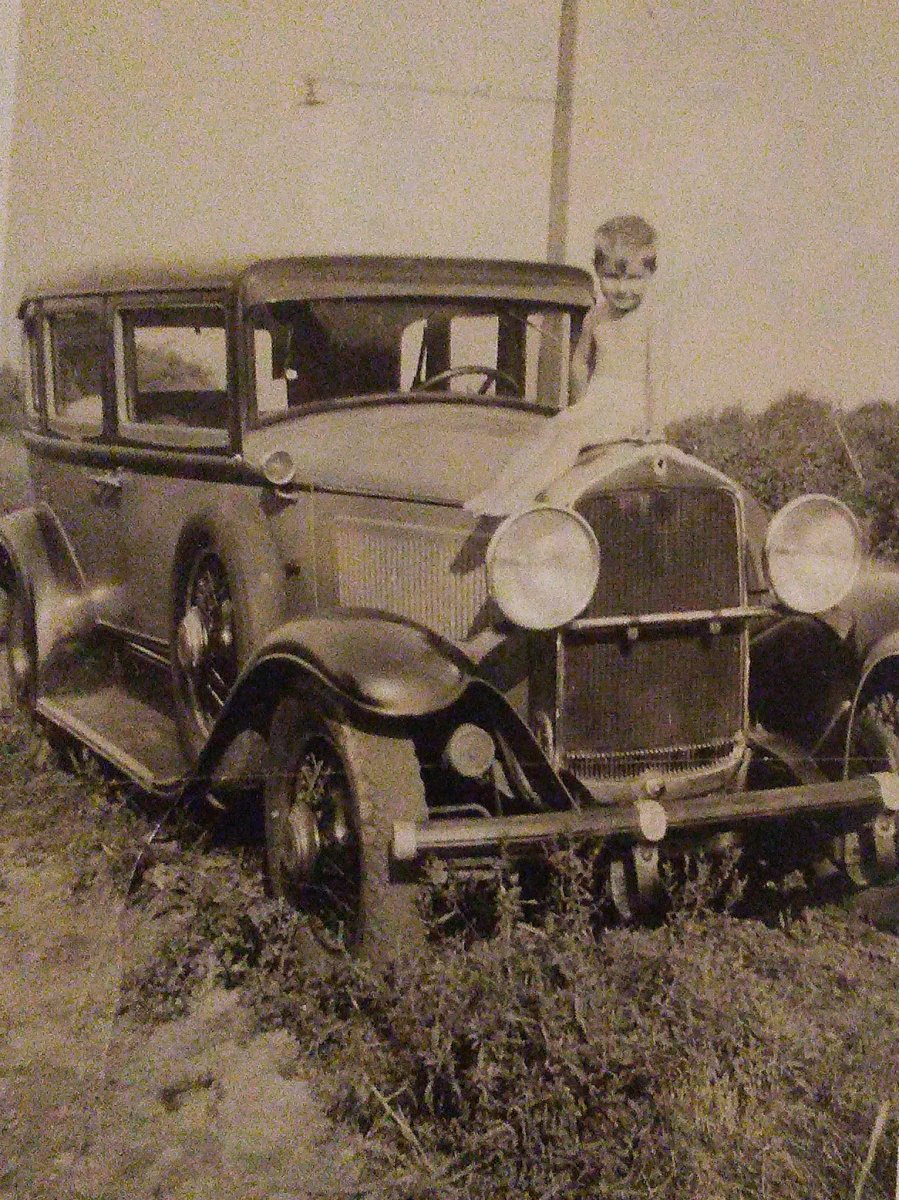 0002-8.jpg