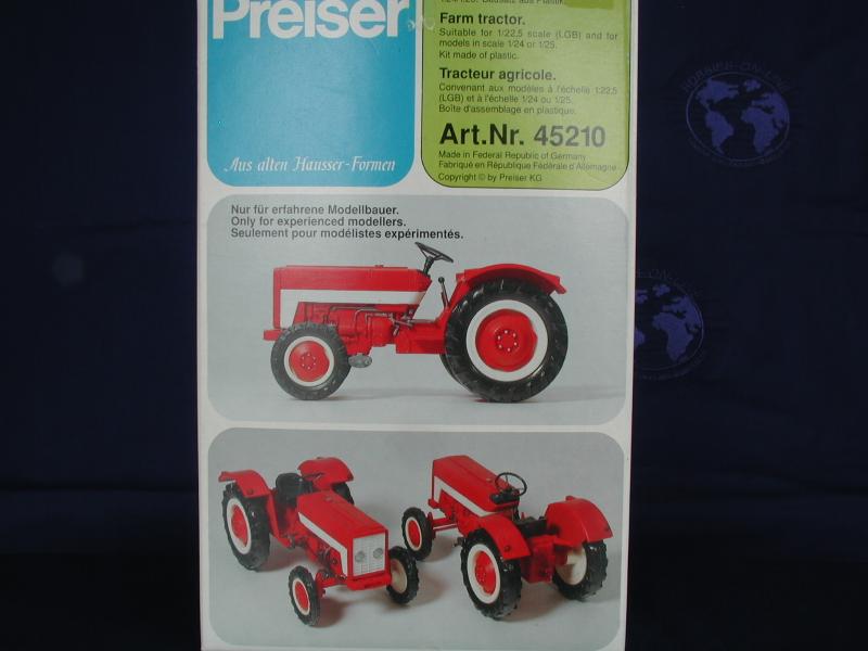 0002698_international-tractor-preiser-PRE45210.jpg