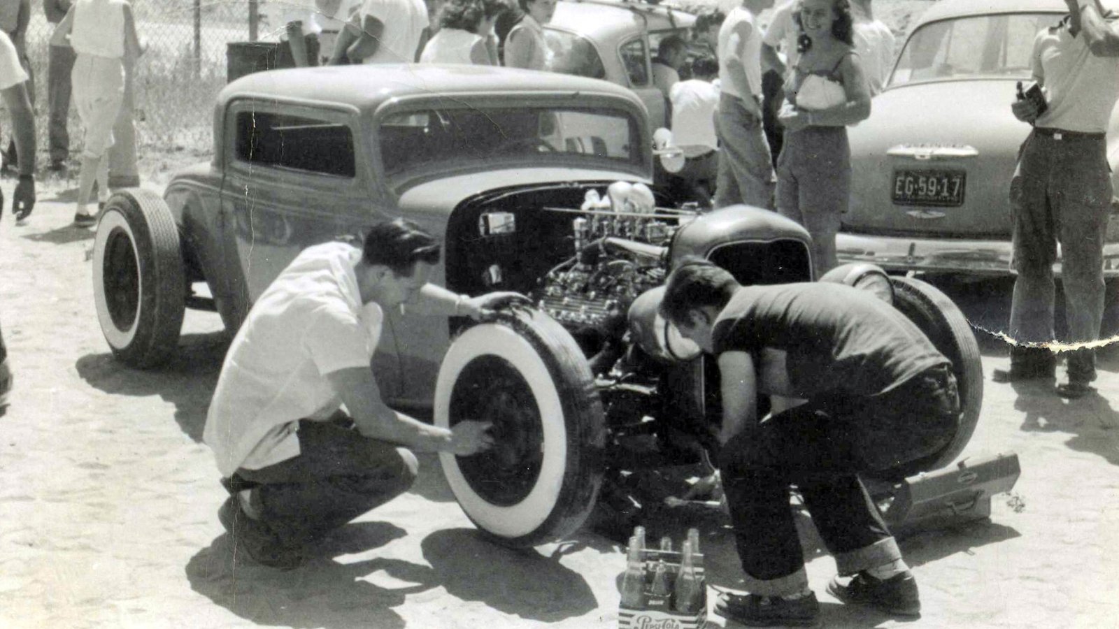 006-SURVIVOR-RACE-CAR-FROM-AUTORAMA.jpg