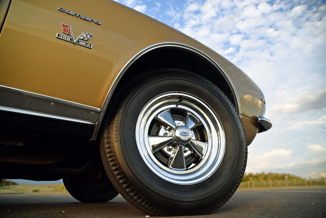 007-short-1967-chevrolet-camaro-wheel-tire.jpg