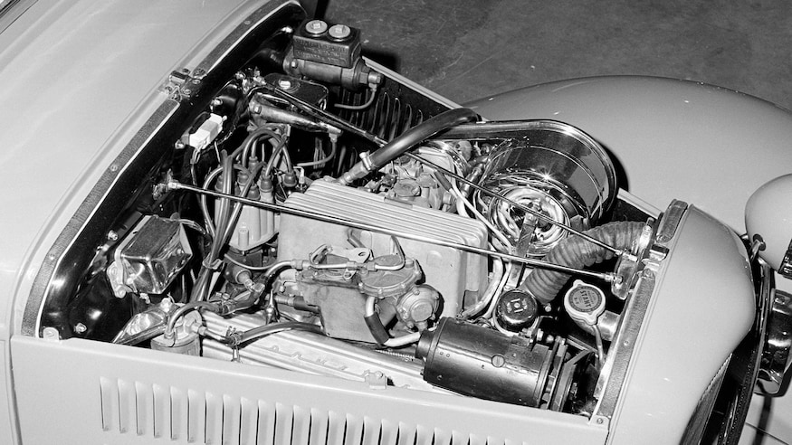 012-BUILD-A-1960S-HOT-ROD.jpg