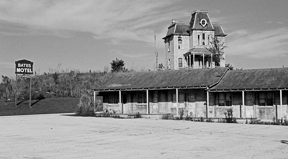 02-Bates-Motel.jpg