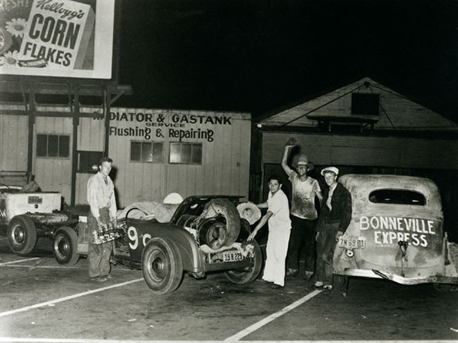 0709sr_01_z+dan_gurney_1948_1951+racers.jpg