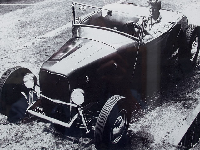 0709sr_04_z-dan_gurney_1948_1951-model_t.jpg