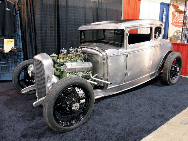 0806rc_03_z%2B59th_grand_national_roadster_show%2B.jpg