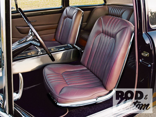 0909rc_06_z-1951_ford_coupe-front_seats.jpg