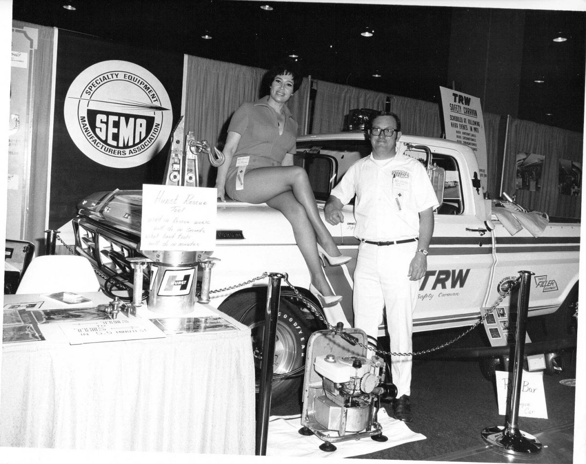 0_1971-sema-show-dick-otte-mrs-hurst.jpg