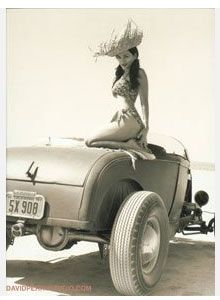 0c00c964ef3e7aebf9e95f0b979cc1f3--pinup-couture-kustom.jpg