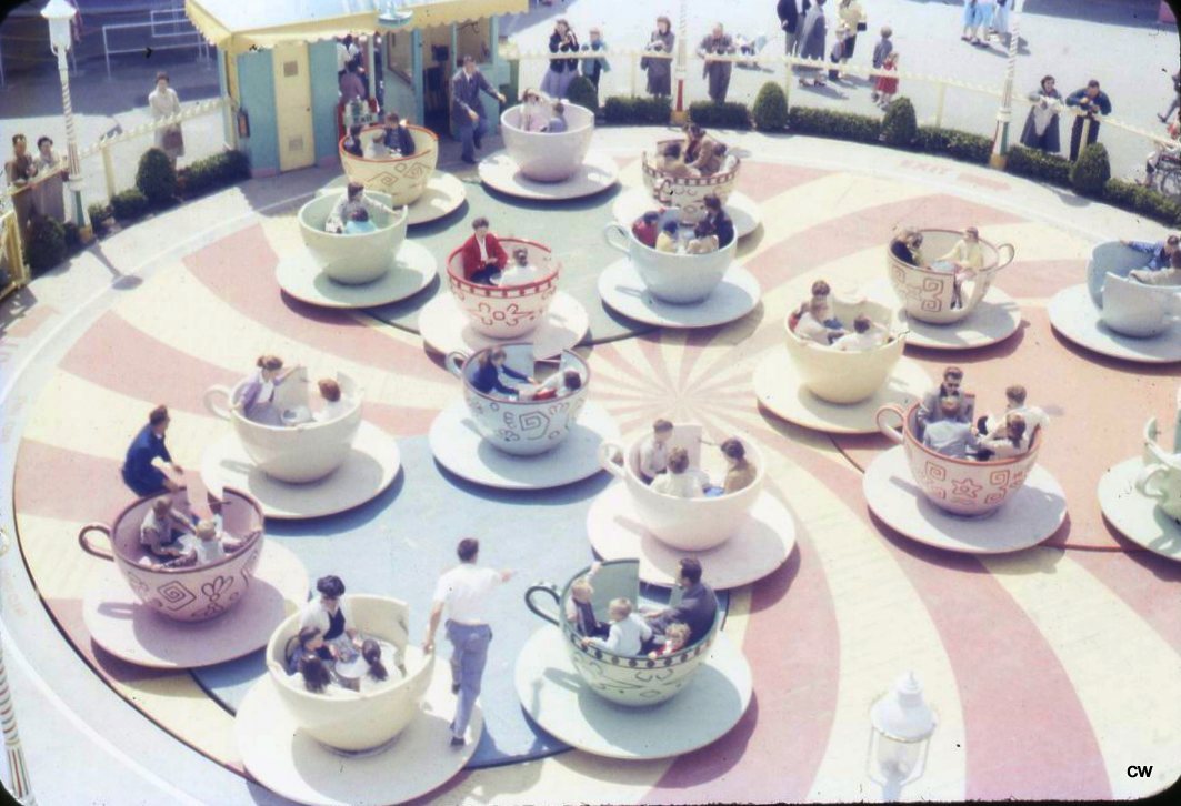 1 1 1 ADS 1959 Disneyland 2.jpg