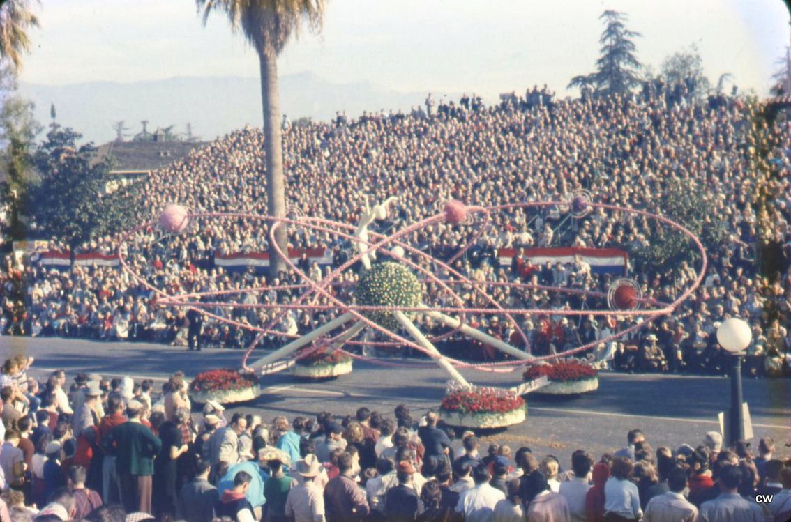 1 1 1 ADS 1959 Rose Bowl Parade (3).jpg
