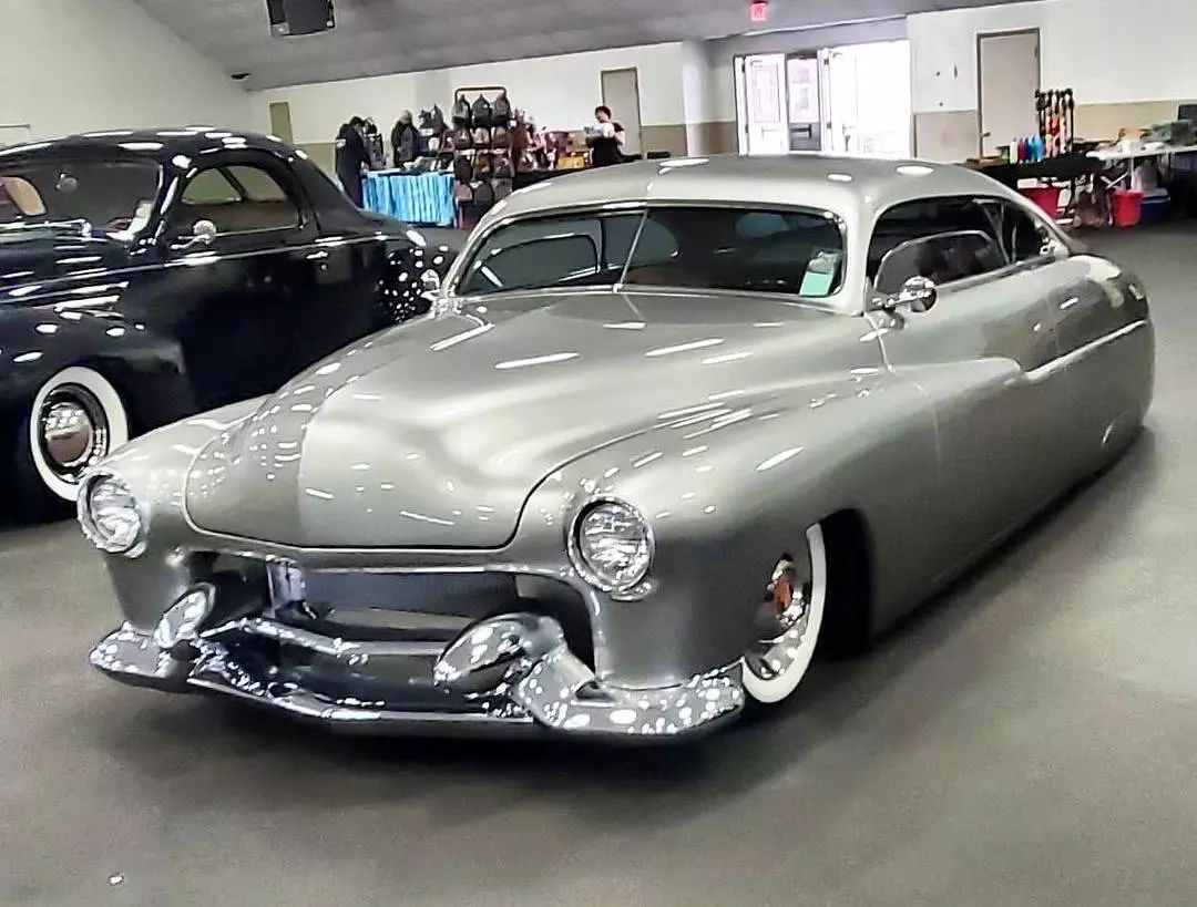 1 1 1 CUSTOM (16).jpg