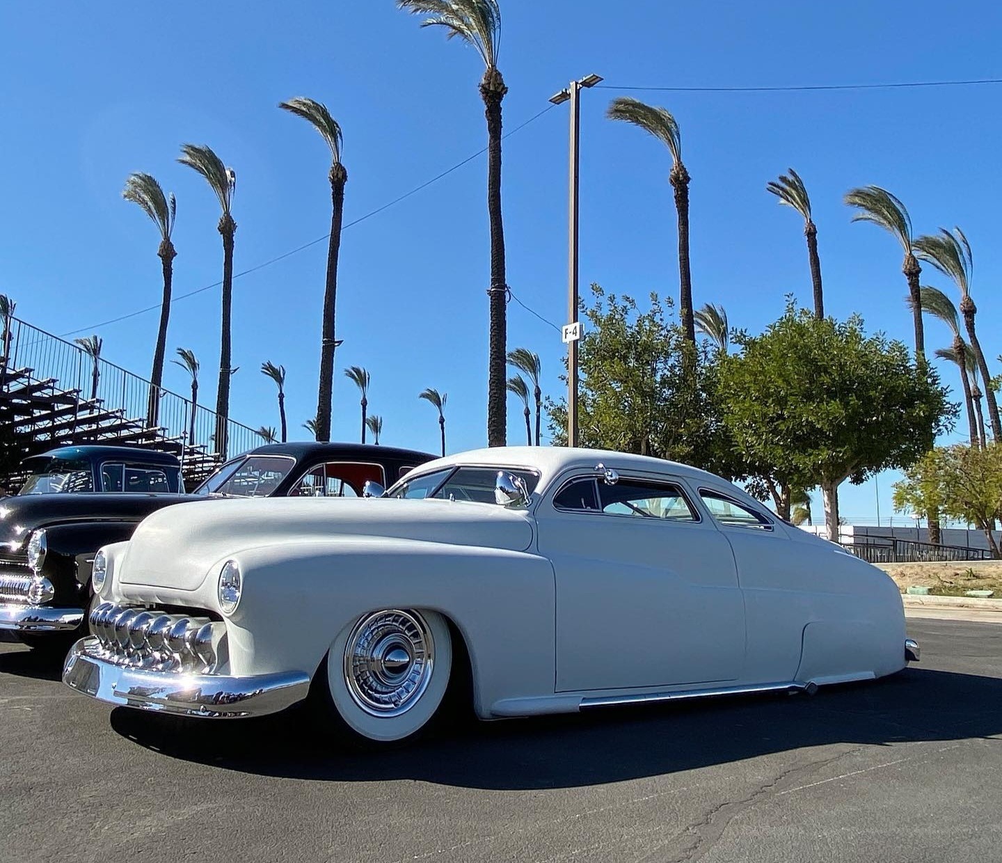 1 1 1 CUSTOM (190).jpg