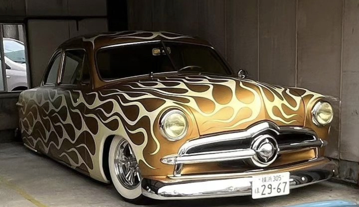 1 1 1 CUSTOM (412).jpg