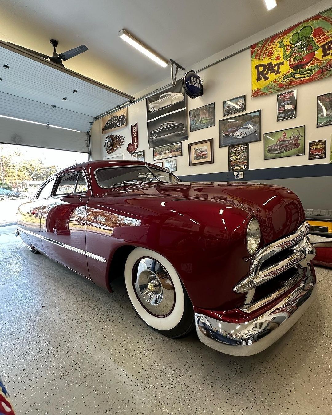 1 1 1 CUSTOM (443).jpg