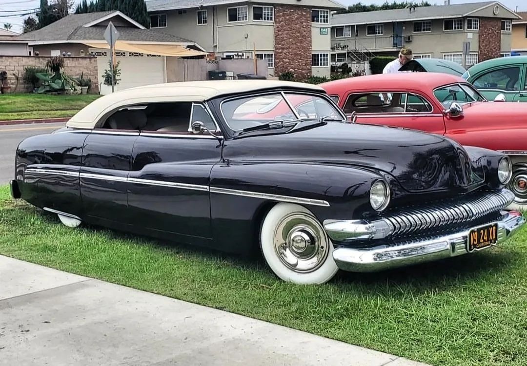 1 1 1 CUSTOM (603).jpg
