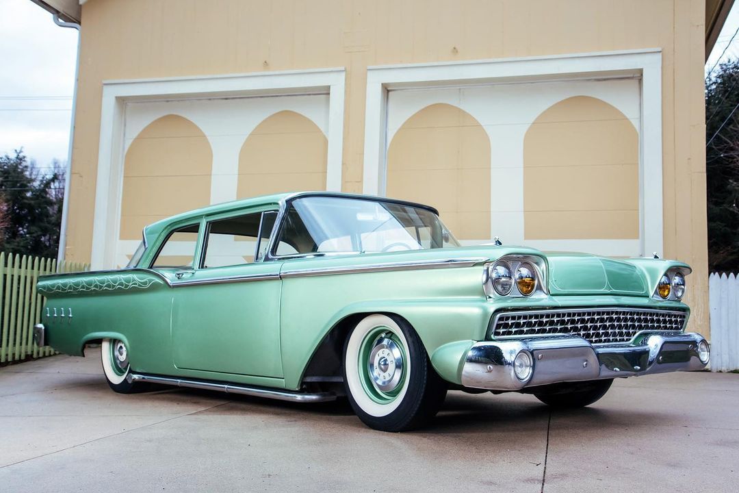 1 1 1 CUSTOM (9).jpg