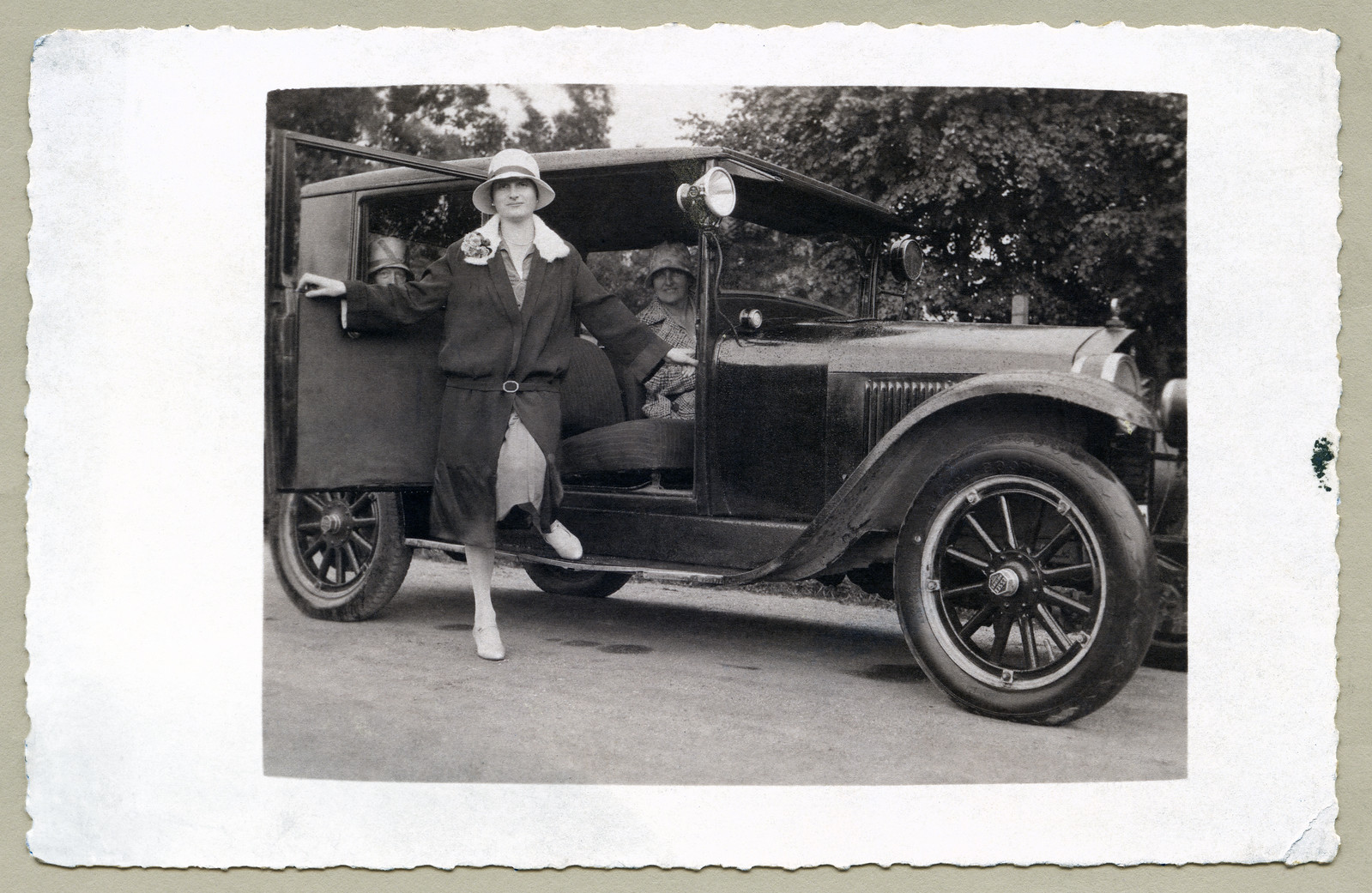 1 1 1926 ESSEX SIX.jpg
