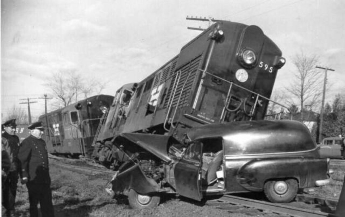 1 a car.jpg