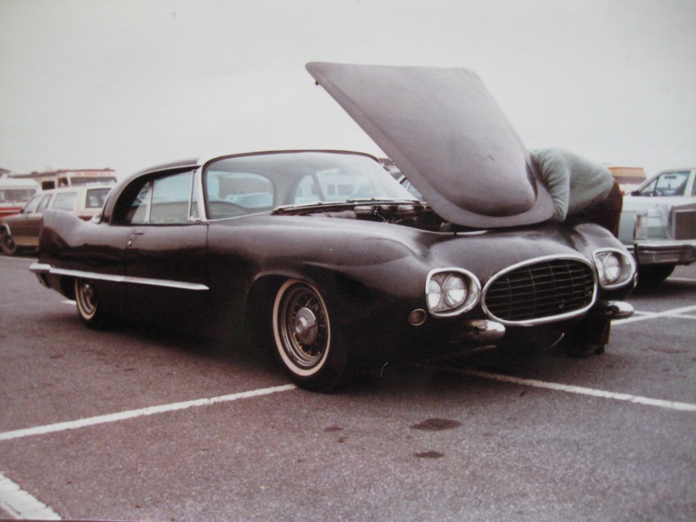 1 a car.jpg