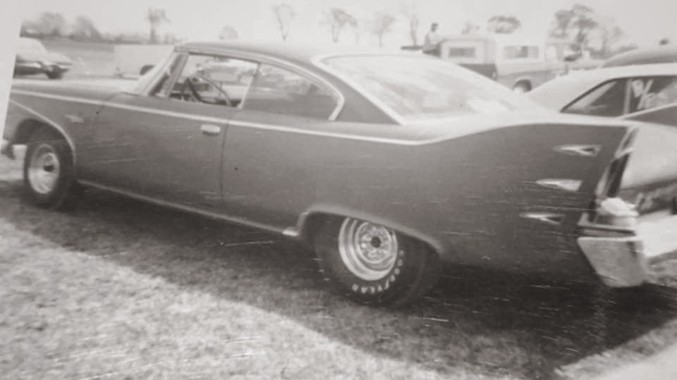 1 a car.png