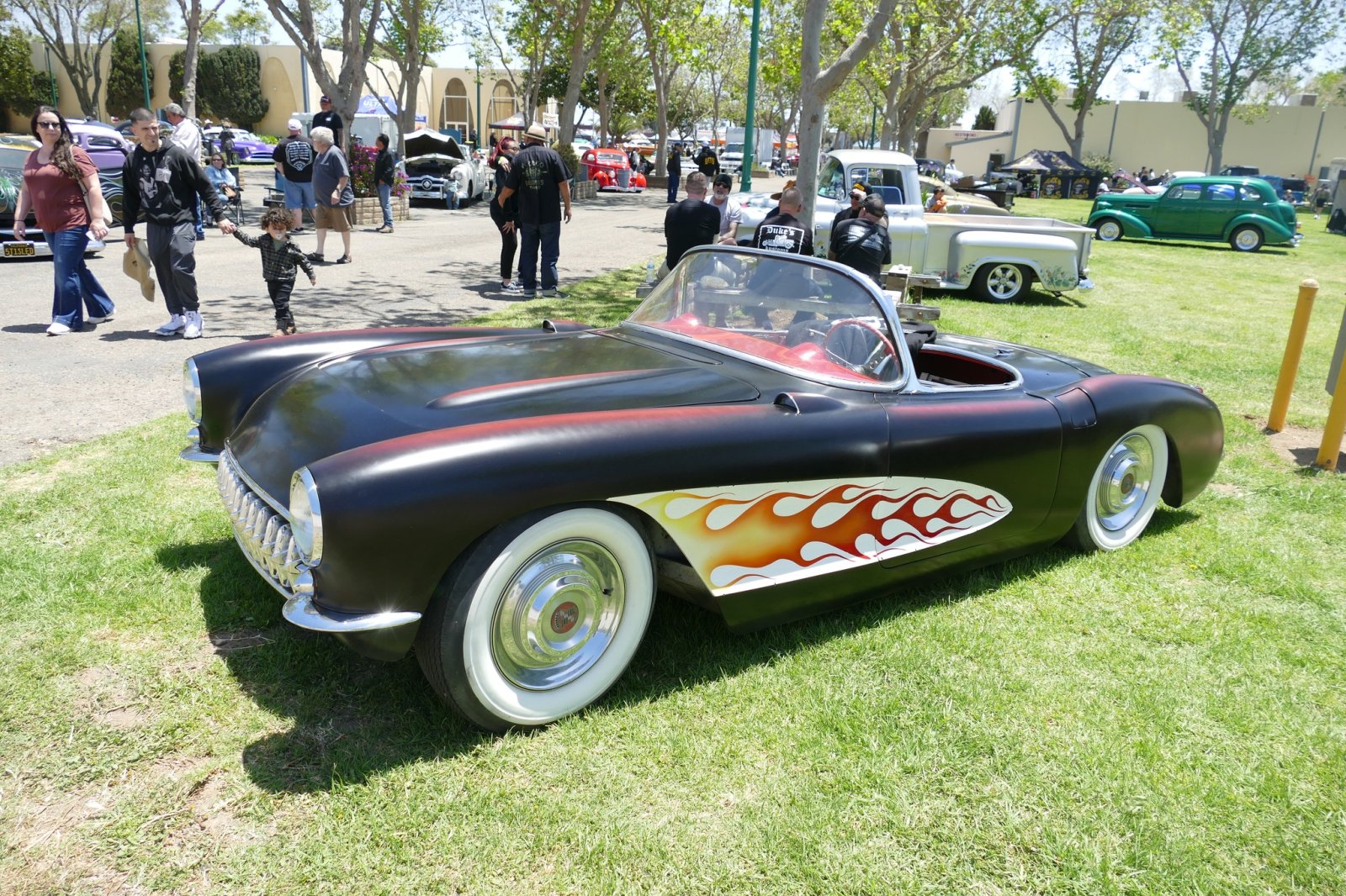 1 A CUSTOM (10).jpg