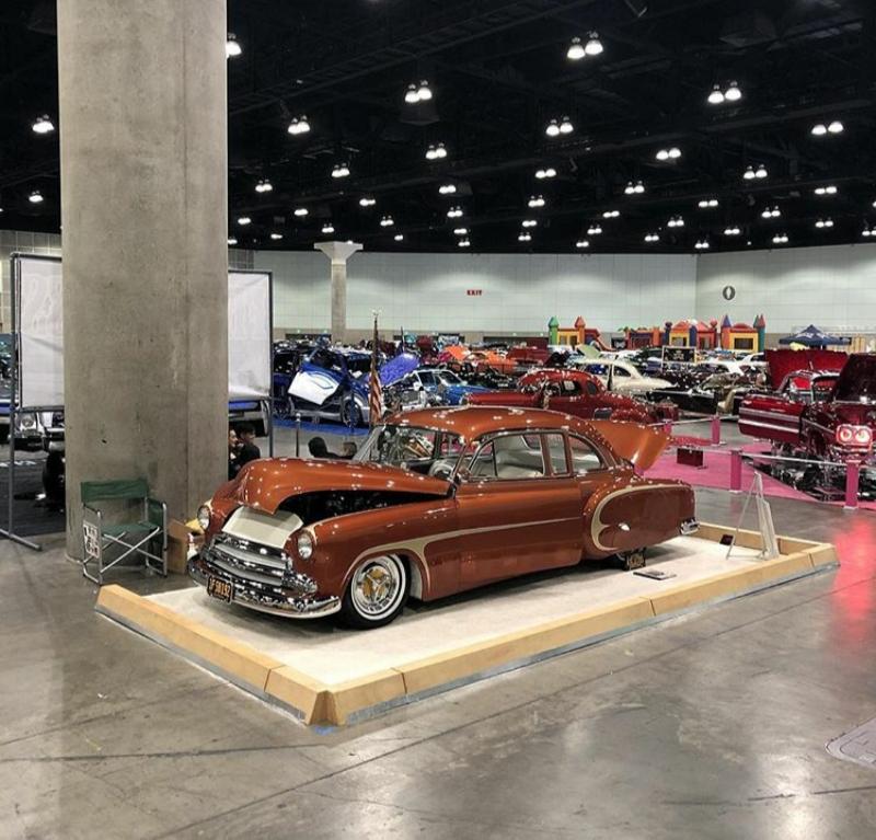 1 A CUSTOM CHEVY (160).jpg