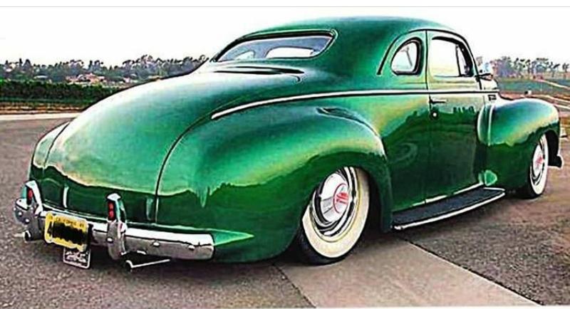 1 A CUSTOM CHRYSLER (2).jpg