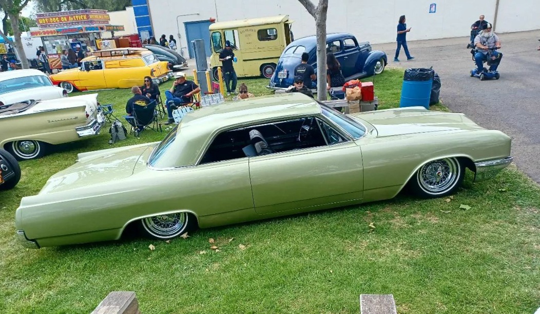 1 A CUSTOMS (103).jpg