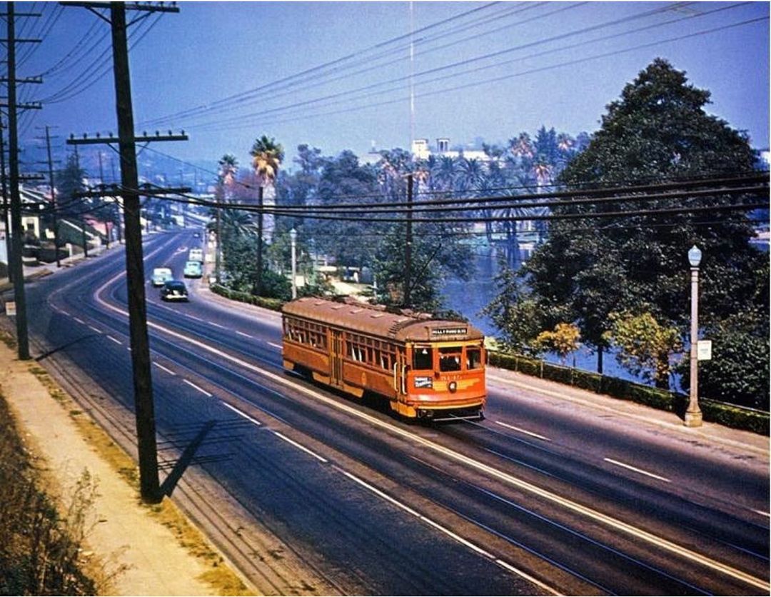 1 glendale blvd 1954.jpg