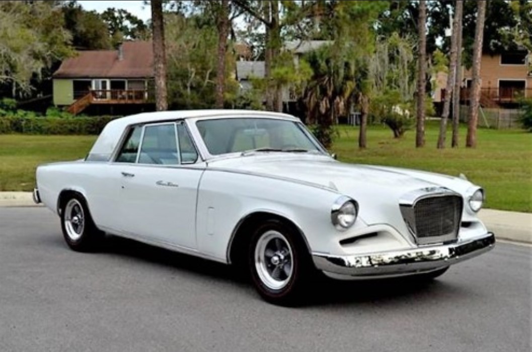 1 stude13 1962 Studebaker Hawk Gran Turismo.jpg