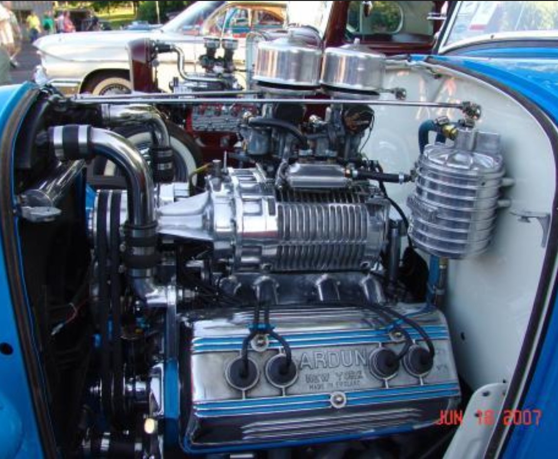 1 supercharger1 int.jpg