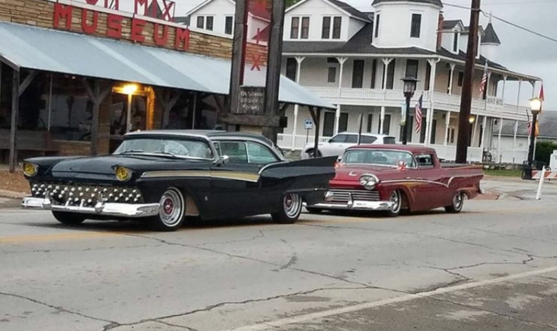 10 CUSTOM 1 (220).jpg