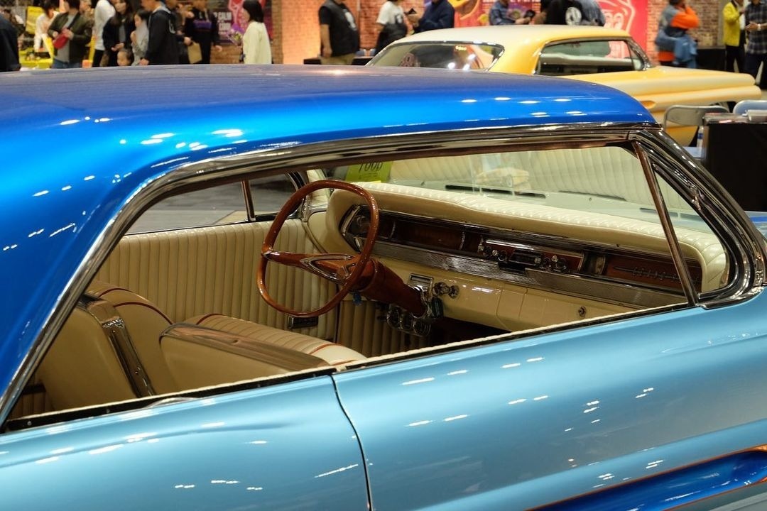 10 CUSTOM 1 (6).jpg