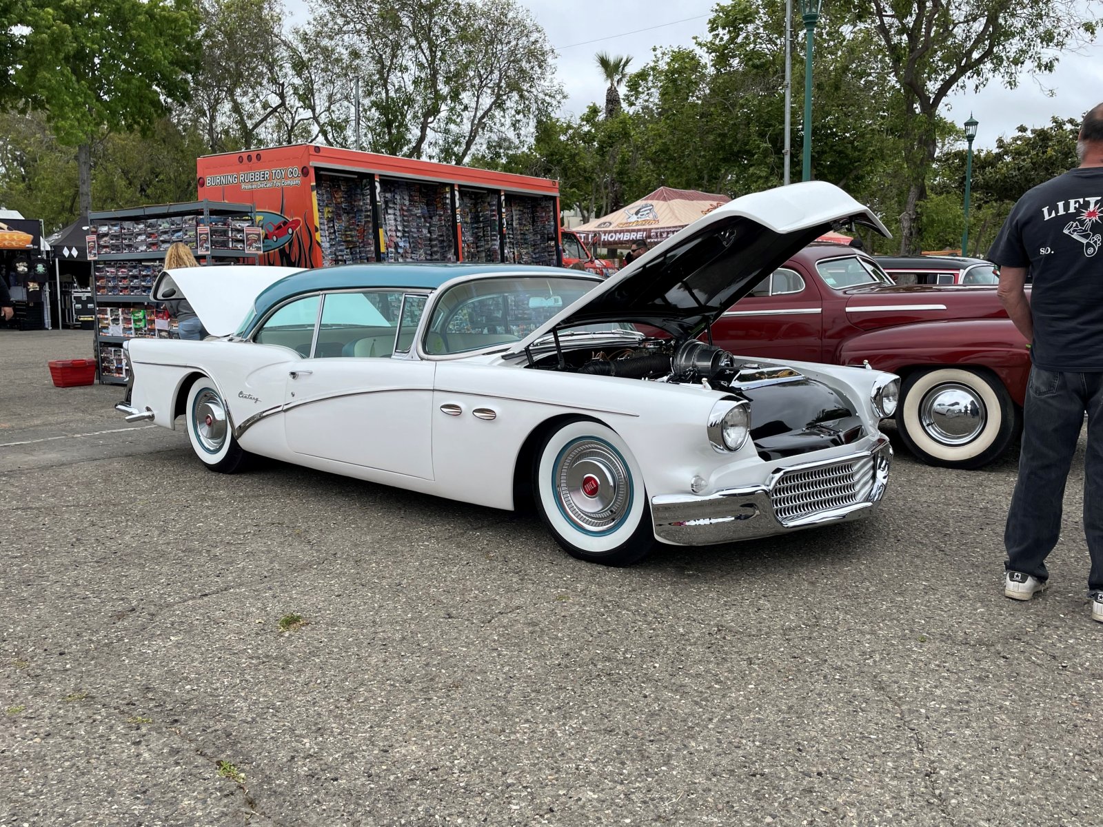 10 CUSTOM 1 BUICK (33).jpg