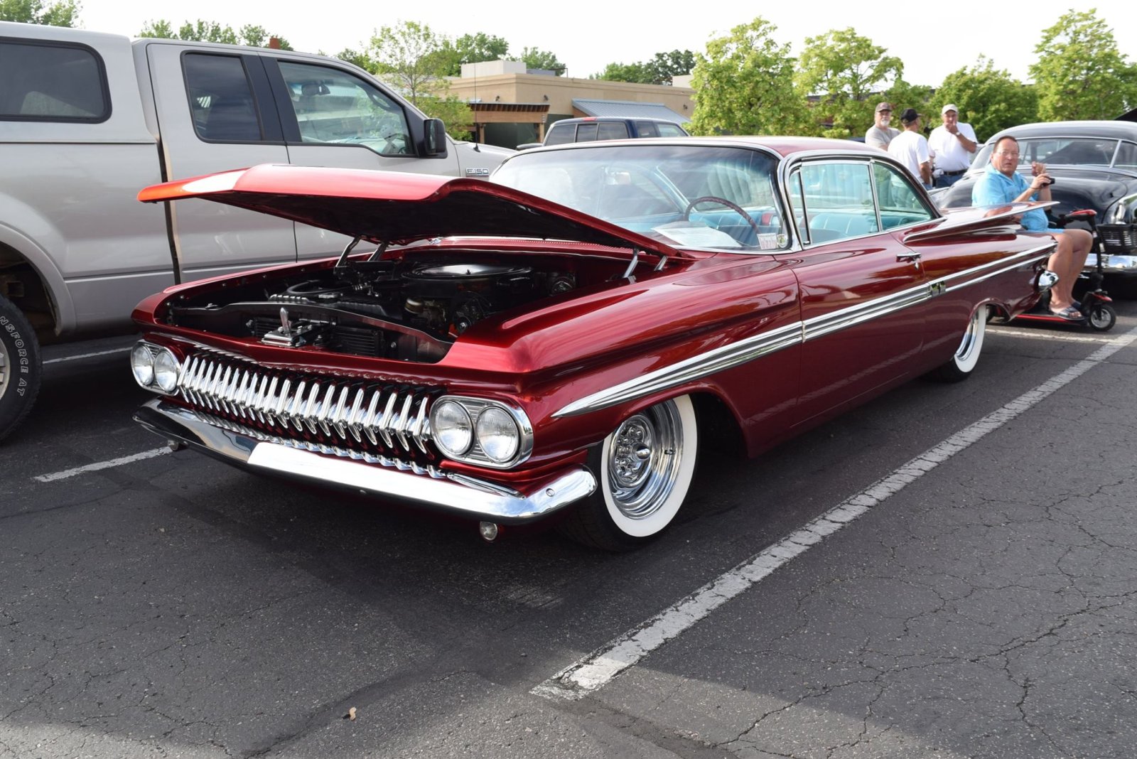 10 CUSTOM 1 CHEVY (33).jpg