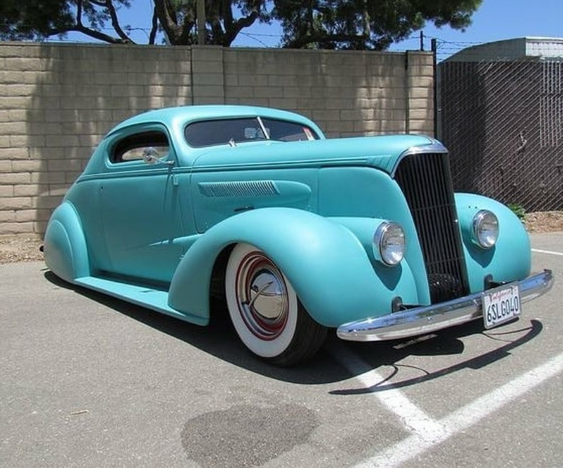 10 CUSTOM 1 CHEVY (61).jpg