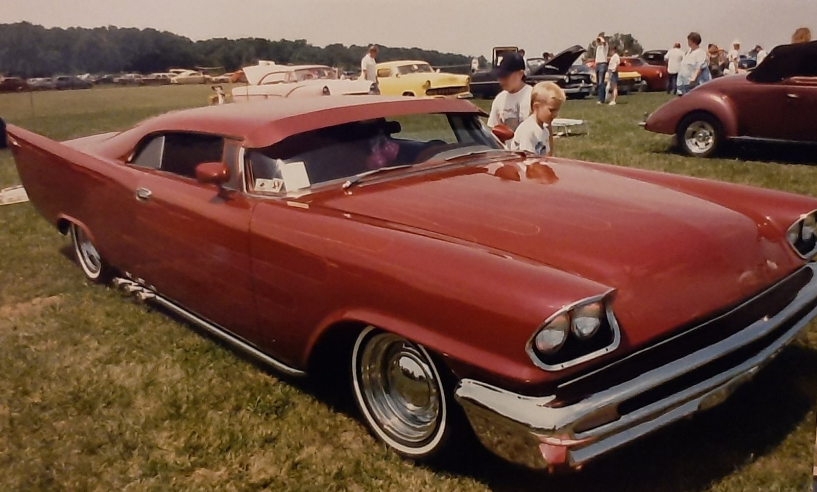 10 CUSTOM 1 CHRYSLER (3).jpg