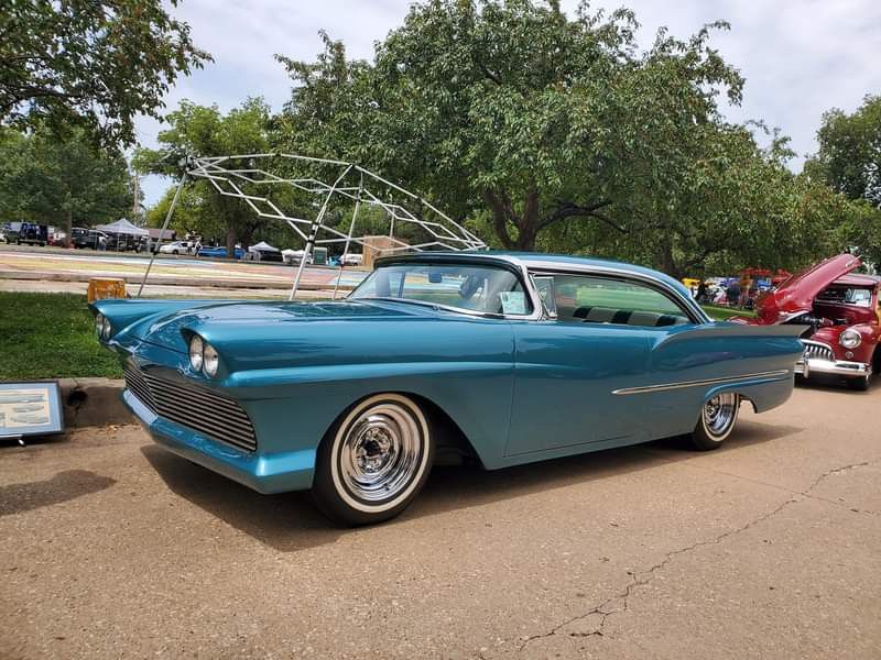 10 CUSTOM 1 FORD (57).jpg