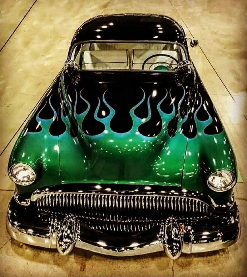 10 CUSTOM 1 NEW (1604).jpg