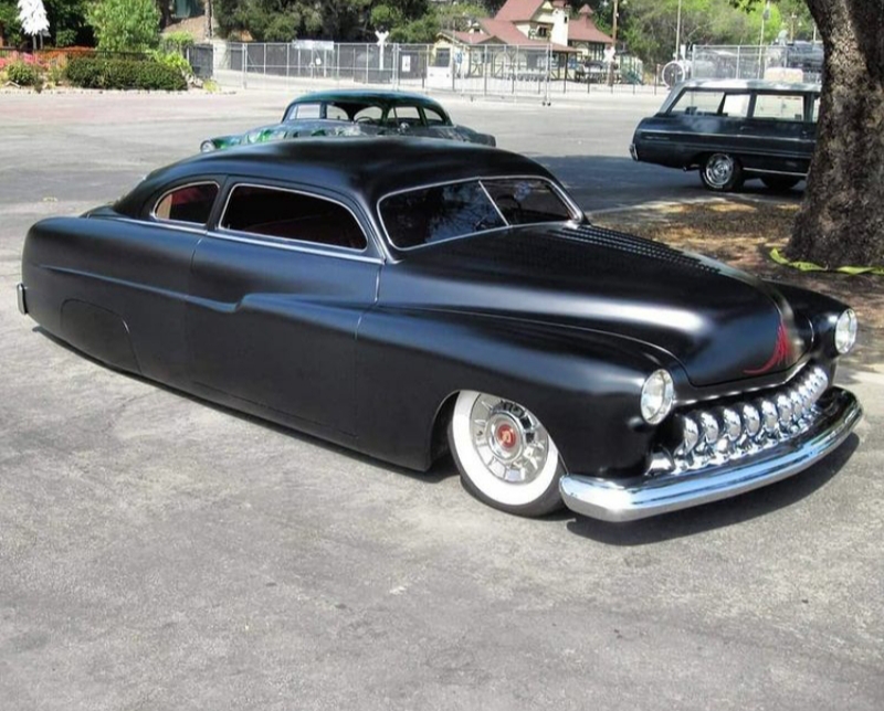 10 CUSTOM 1 NEW (1610).jpg