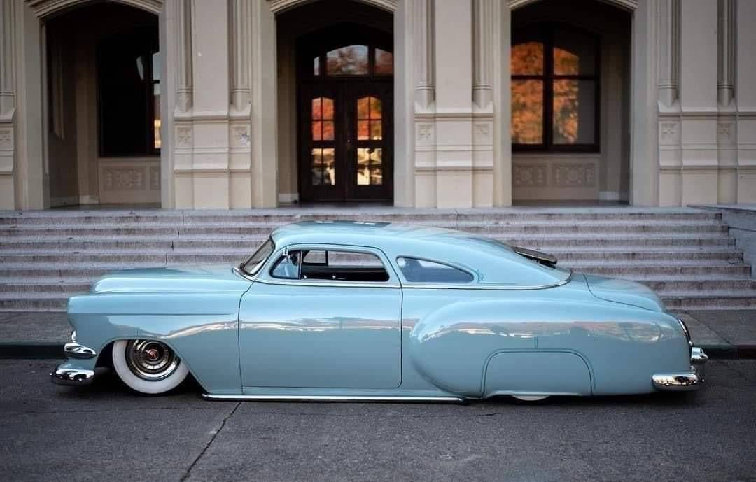 10 CUSTOM (103).jpg