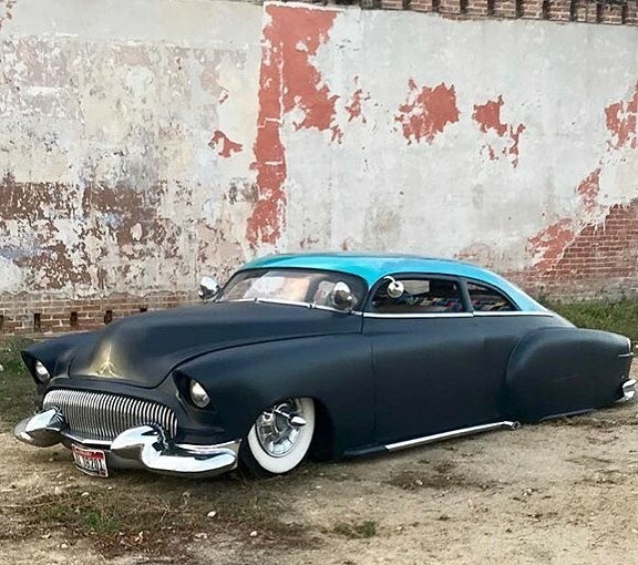 10 CUSTOM (104).jpg