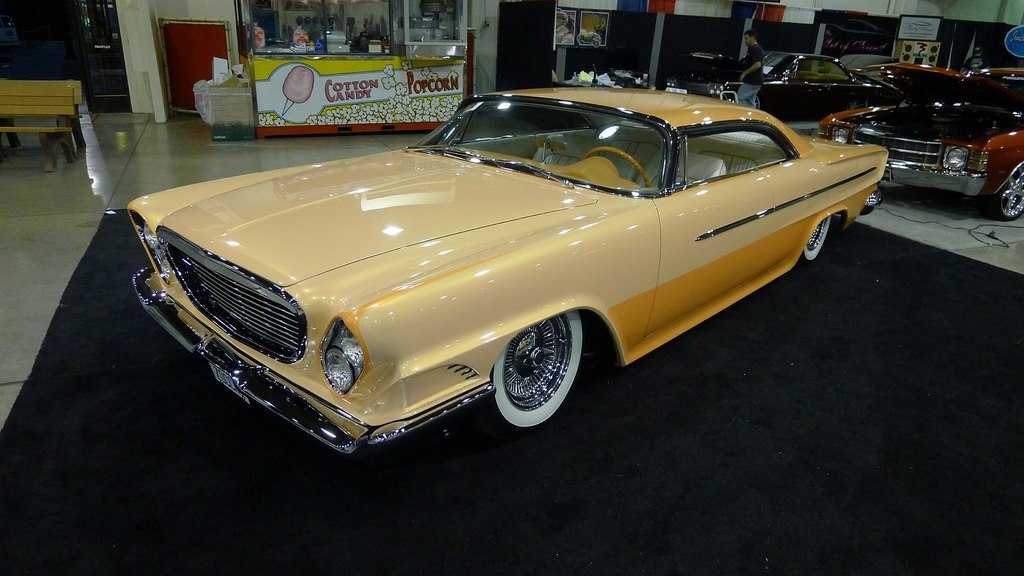 10 CUSTOM (121).jpg