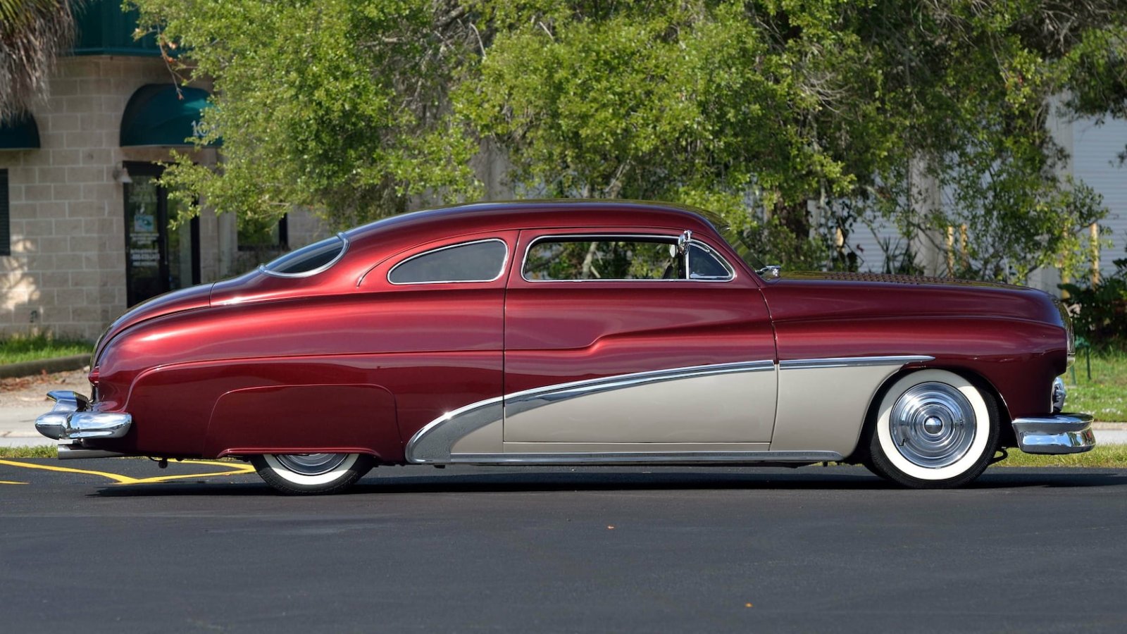 10 CUSTOM (123).jpg