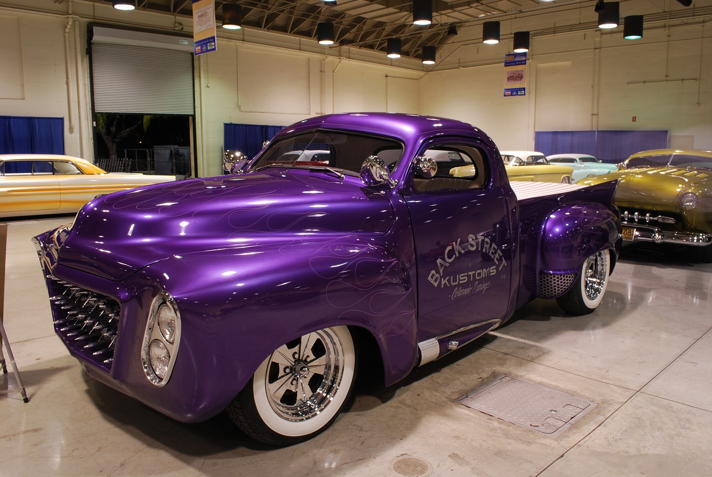 10 CUSTOM (197).jpg