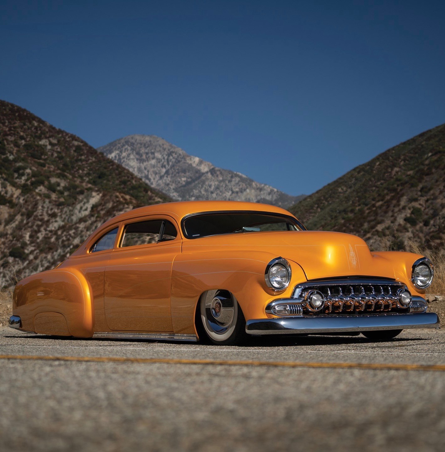 10 CUSTOM (211).jpg