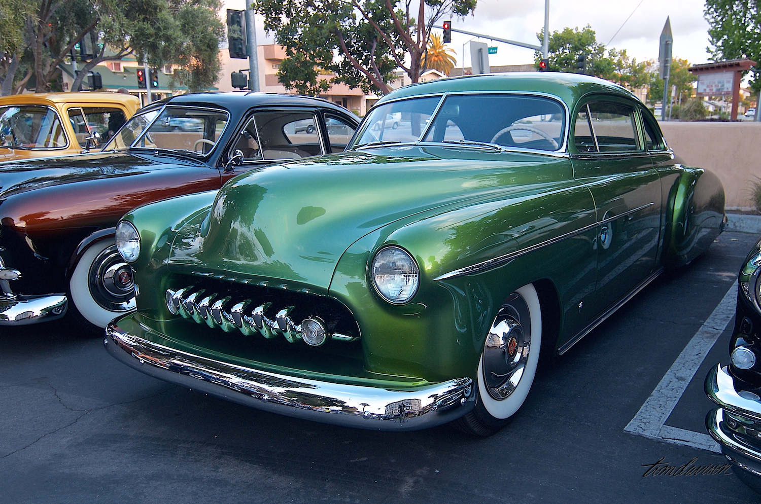 10 CUSTOM (220).jpg