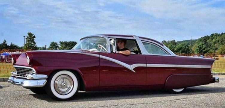 10 CUSTOM (260).jpg
