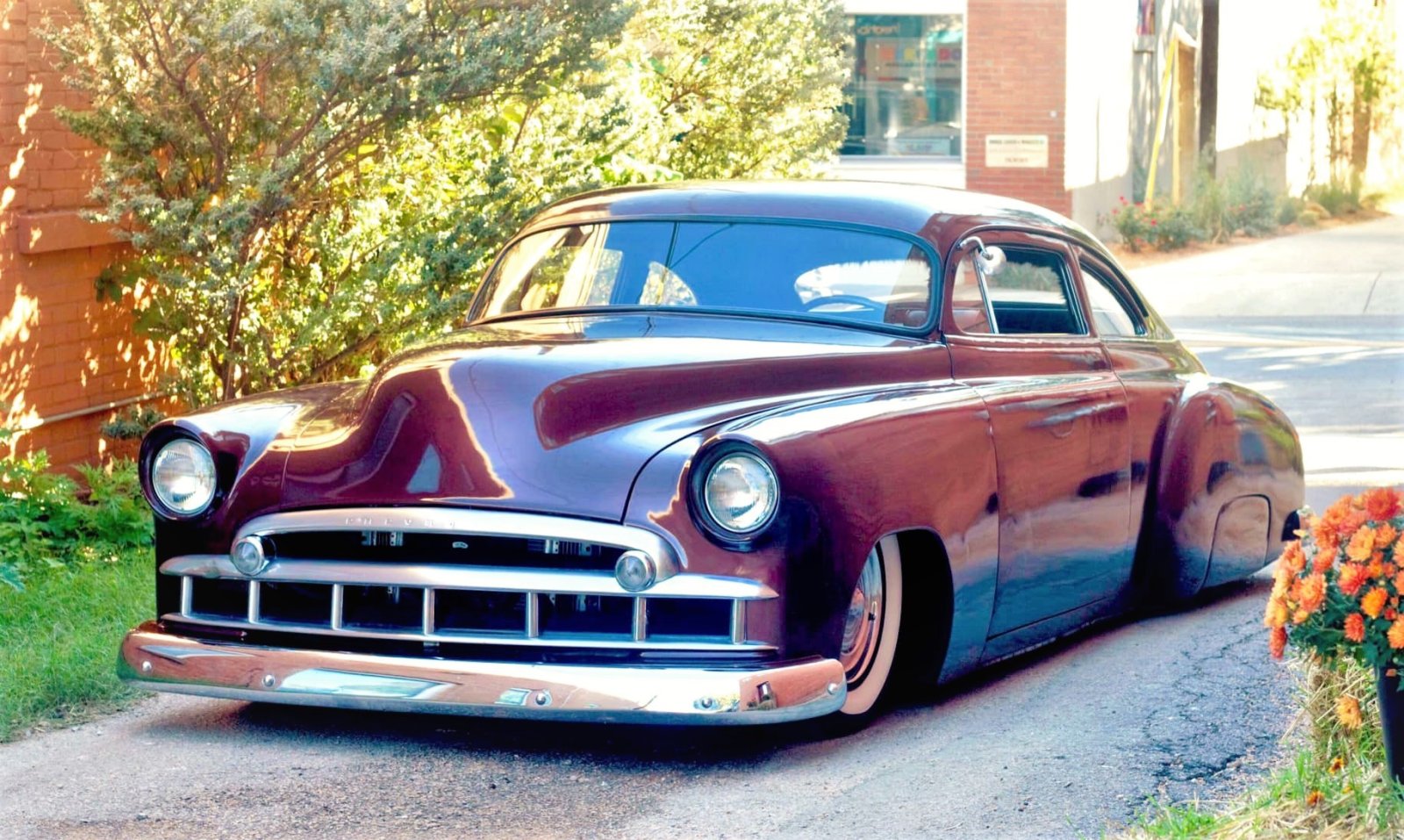 10 CUSTOM (260).jpg